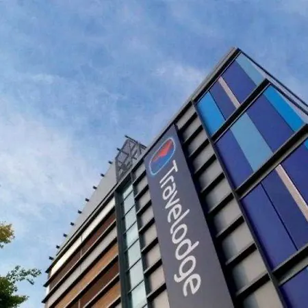 Travelodge Castletroy فندق 3*
