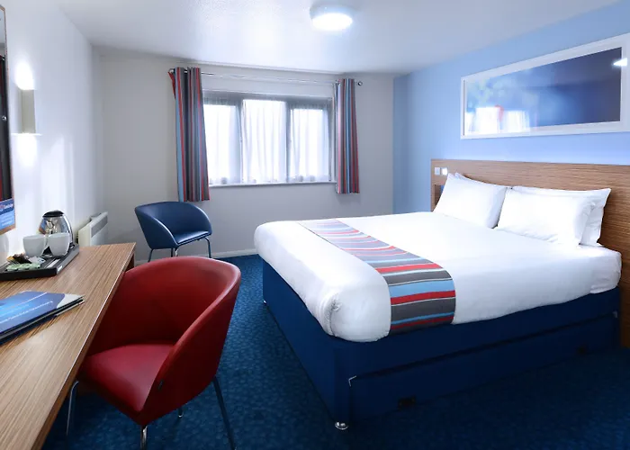 Отель Travelodge Castletroy
