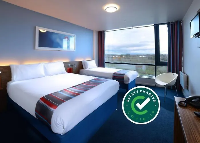 Travelodge Castletroy Отель