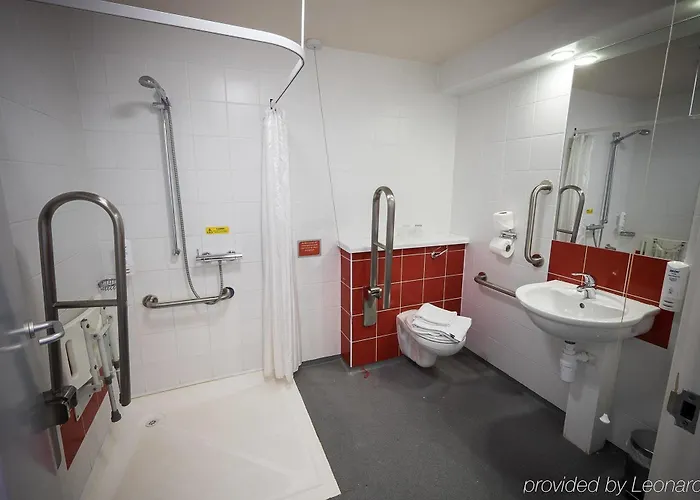 Отель Travelodge Castletroy Лимерик